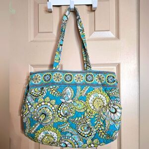 #230 Retired  Vera Bradley Handbag